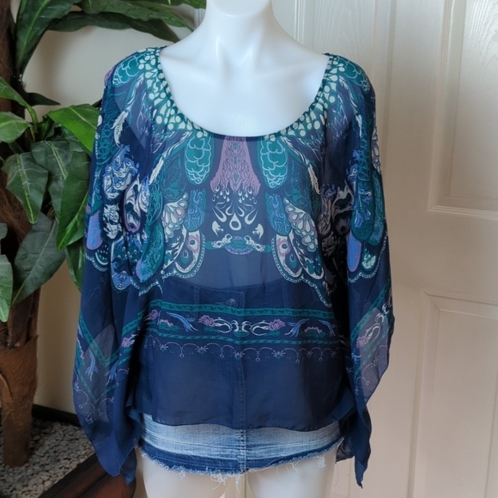 Love Fire Women's Boxy Sheer Crop Top W/Dolman Sleeve Size Small